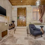 Hotel Sara Cave Cappadocia *