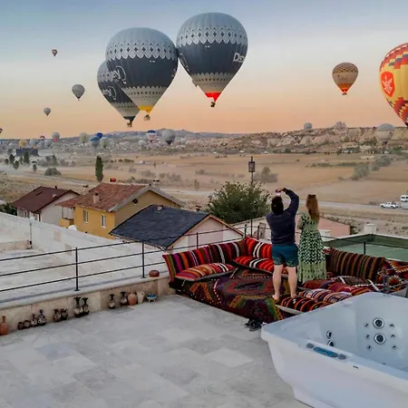 Sara Cave Cappadocia * Göreme