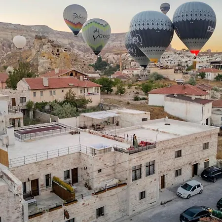 Sara Cave Cappadocia מלון *