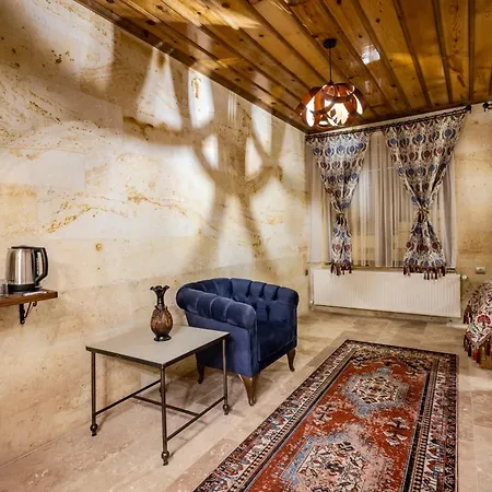 Sara Cave Cappadocia * גורמה