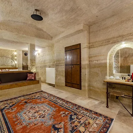 Sara Cave Cappadocia