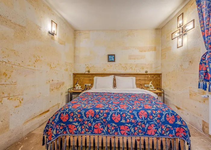 Sara Cave Cappadocia